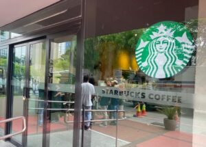 SouthRock diz que segue operando marca Starbucks no Brasil (Foto: Reprodução / Internet)