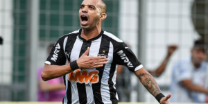 Tardelli teve retorno triunfal cravado pela Globo ao Atlético-MG (Foto: Reprodução Internet)