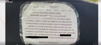 Aplicación de advertencia dentro del conductor del automóvil - Foto Globo