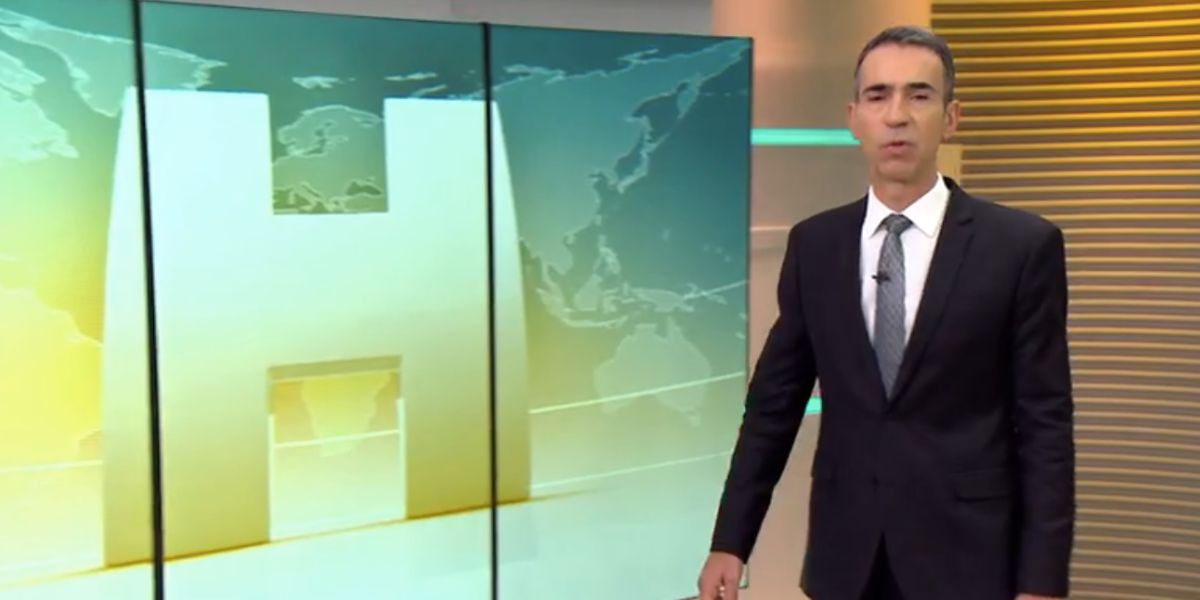 César Tralli durante o Jornal Hoje (Foto: Reprodução / Globo)