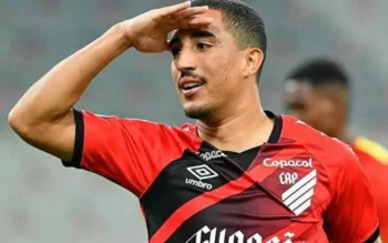 Christian, de 22 anos, que atualmente defende o Athletico-PR - Foto Internet