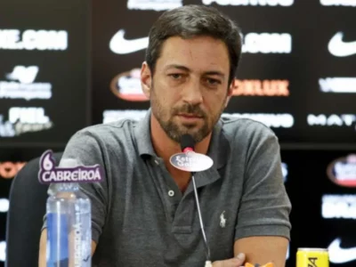 Duílio Monteiro Alves, diretor de futebol do Corinthians - Foto Internet