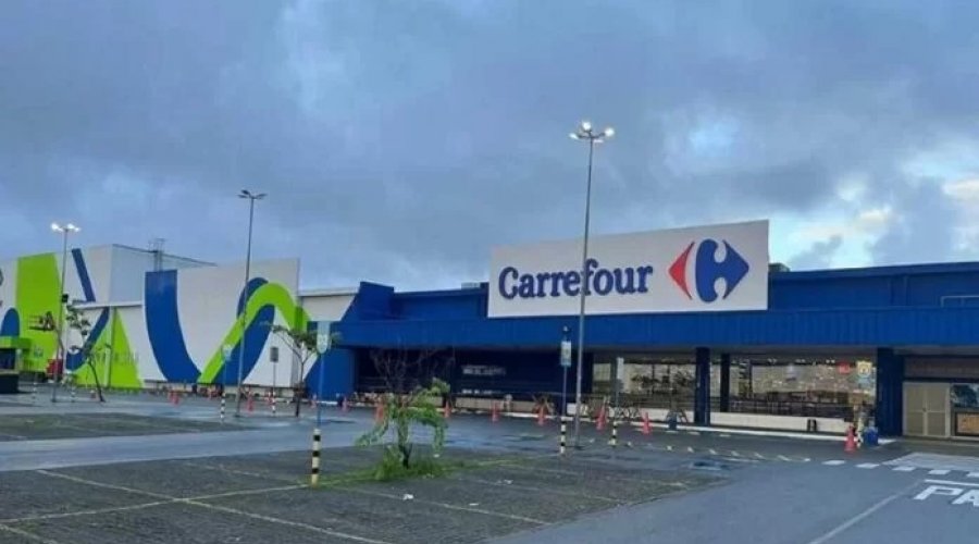Carrefour fecha hipermercados na região da Bahia (Foto Reprodução/Montagem/Tv Foco)