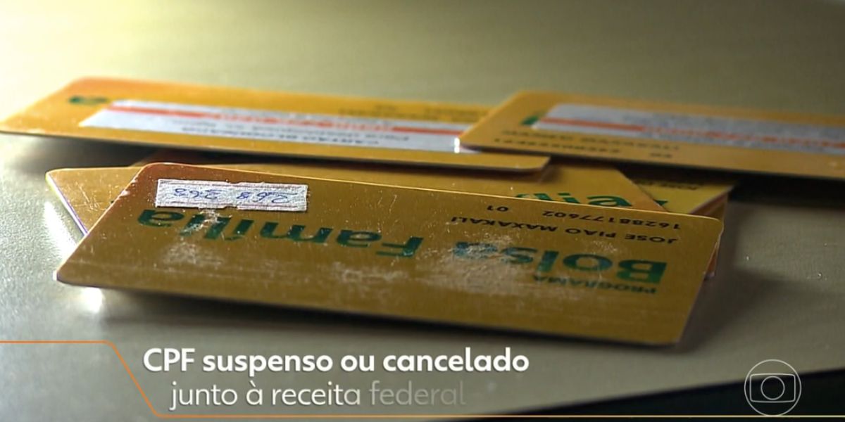 Cartões do Bolsa Família (Foto: Reprodução / Globo)