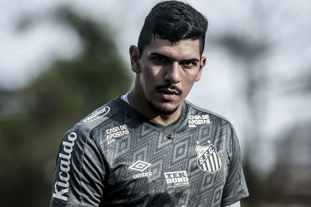 João Paulo do Santos pode ser a próxima contratação do Botafogo - Foto Internet