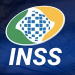 Logo do INSS e dinheiro (Foto: Internet)