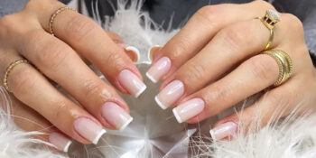 Unhas francesinha (Foto: Reprodução, Beauty fair)