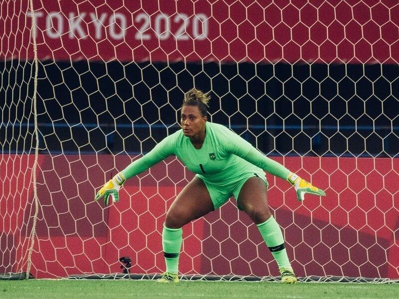 Bárbara jogou pela Seleção Brasileira de Futebol Feminino (Foto: Divulgação)