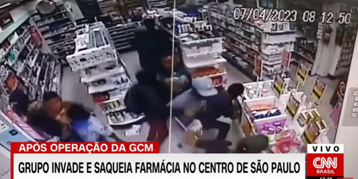 Imagens interna do arrastão (Reprodução: CNN)