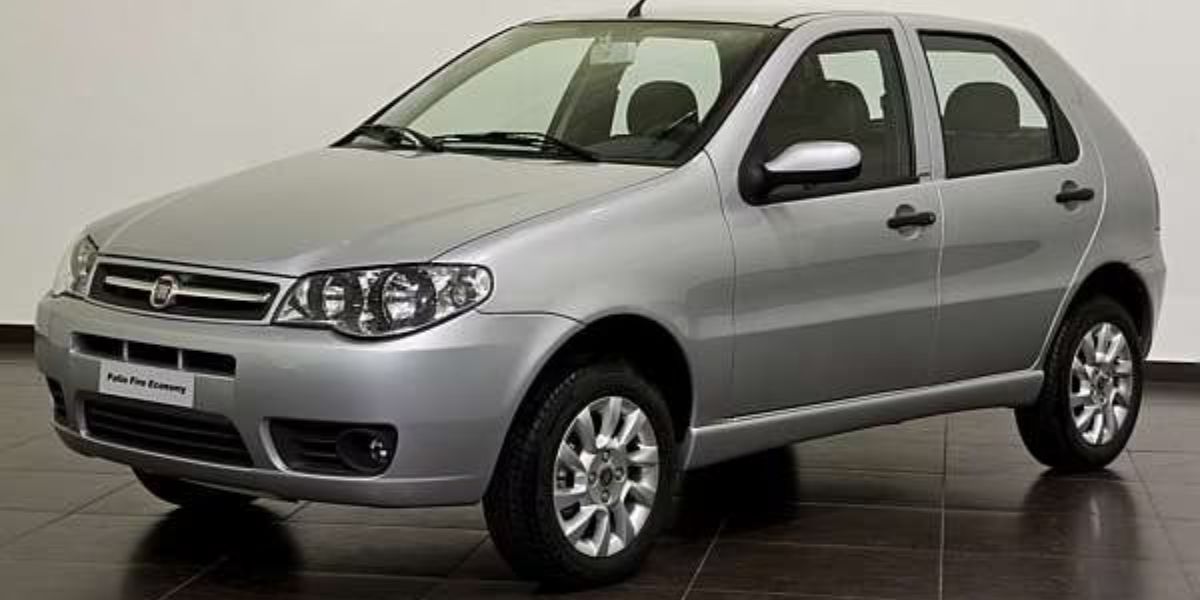 Fiat Palio Fire 2003 (Reprodução: Internet)