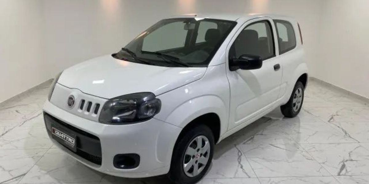 Fiat Uno Vivace 2016 2 portas (Reprodução: Internet)