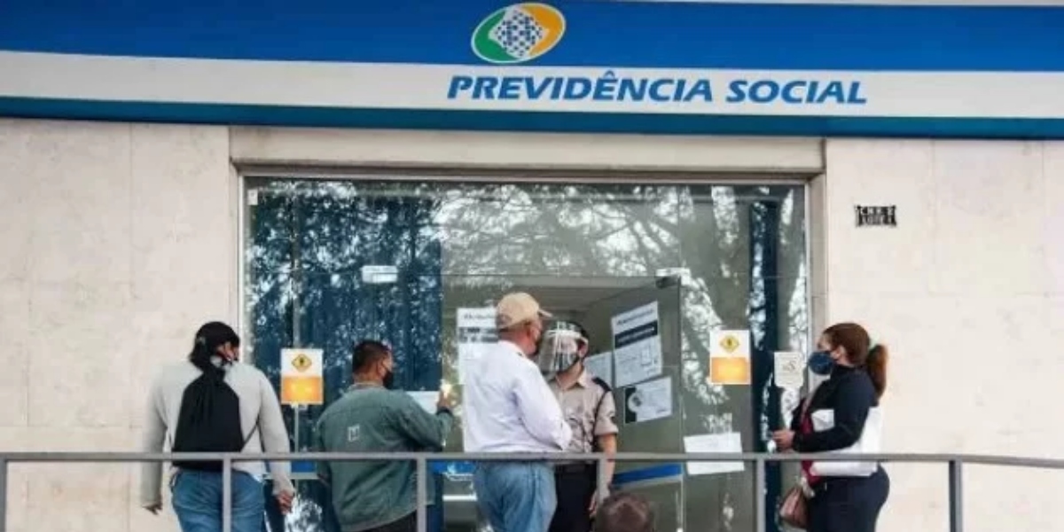 Agências do INSS costumam fechar em feriados (Foto: Hugo Barreto/Metrópoles)