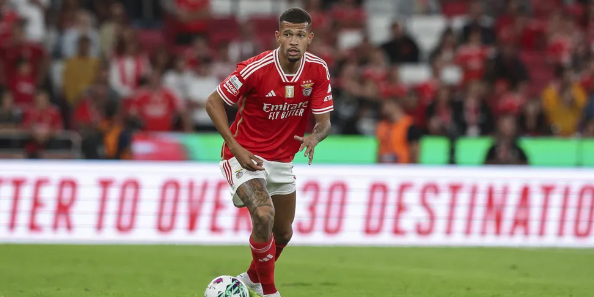 João Victor, do Benfica e ex-Corinthians, está na mira do Botafogo (Foto: Divulgação)