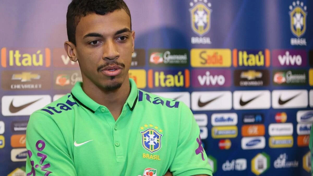 Denílson falou sobre a contratação de Luiz Gustavo pelo São Paulo (Foto: Reprodução/ Internet)