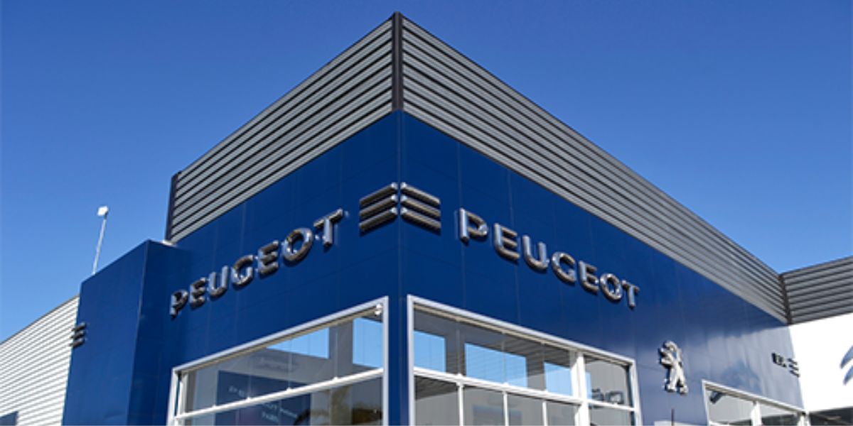 A Peugeot é uma das principais montadoras francesas do mundo (Reprodução: Internet)