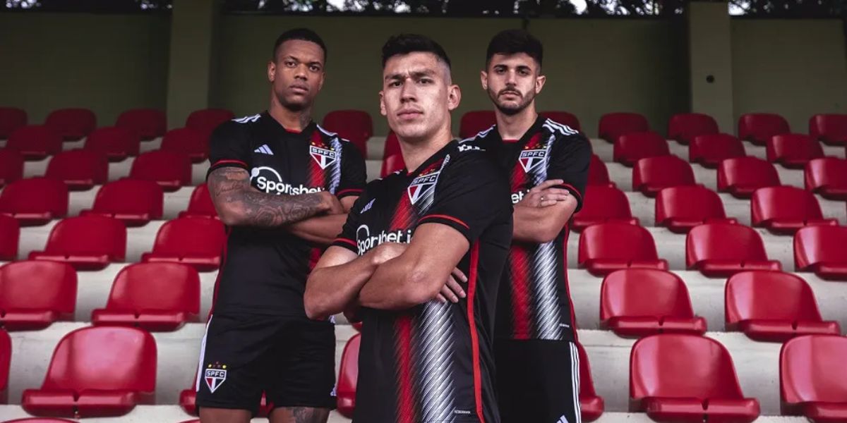 São Paulo usou Adidas até 2023 (Reprodução: Internet)