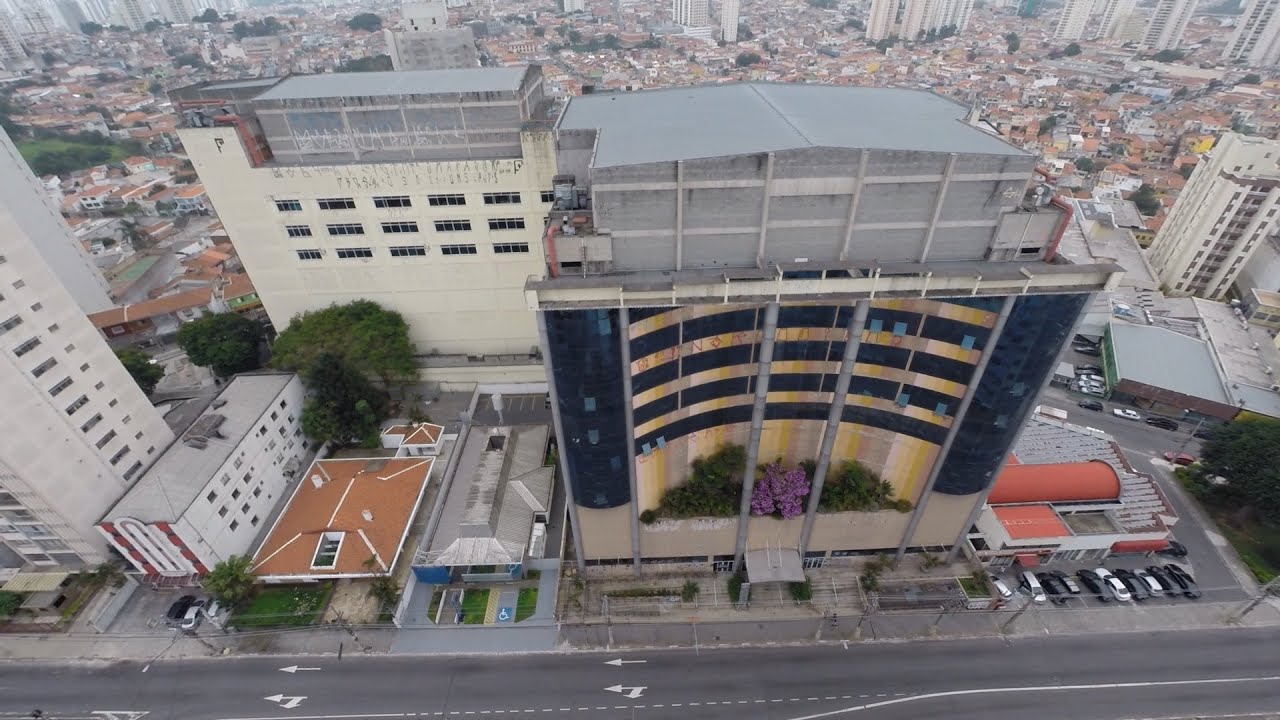 Vista de cima do Shopping Capital Mooca (Foto Reprodução/ YouTube)