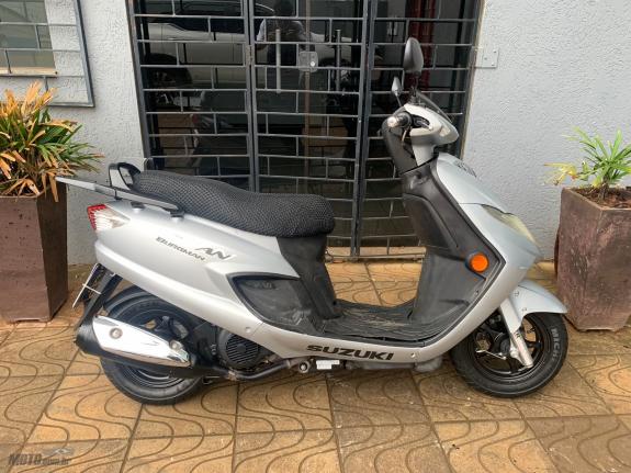 Suzuki Burgman está na casa dos R$ 5 mil (Foto: Divulgação)