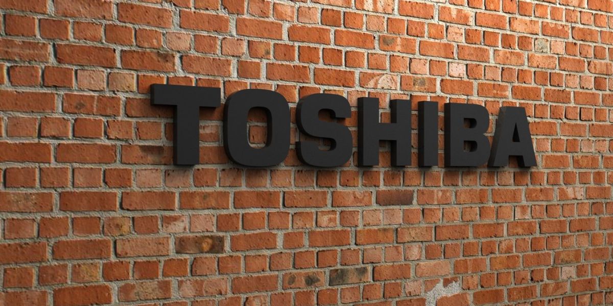 A Toshiba está em crise desde 2015 (Reprodução: Internet)