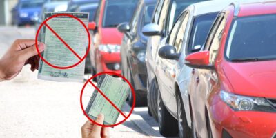 Fim do IPVA e carros estacionados em rua - Foto Reprodução Internet