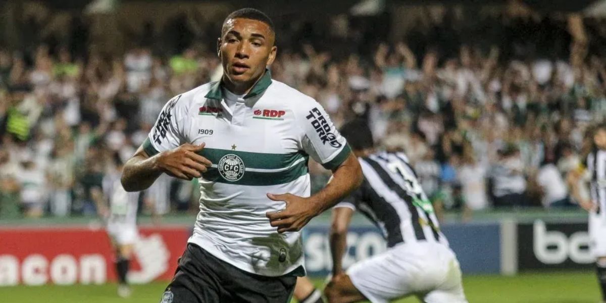 Finalmente alguém pra parar Augusto Melo: Nova SAF milionária fura o Corinthians por atacante da Arábia - Foto | Reprodução: Internet