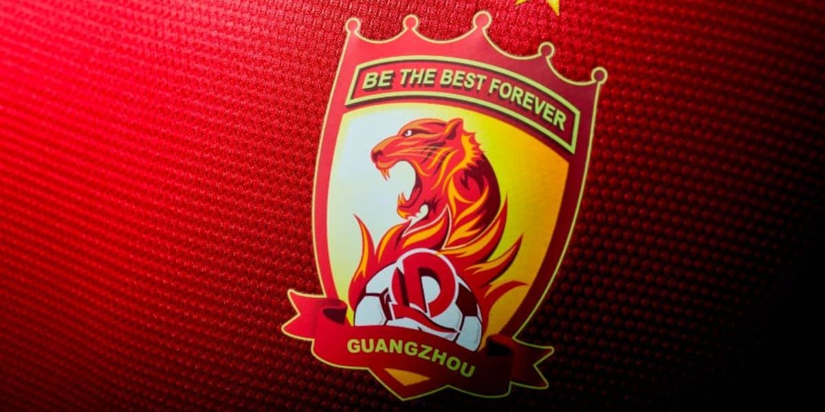 Guangzhou está na segunda divisão atualmente (Reprodução: Internet)