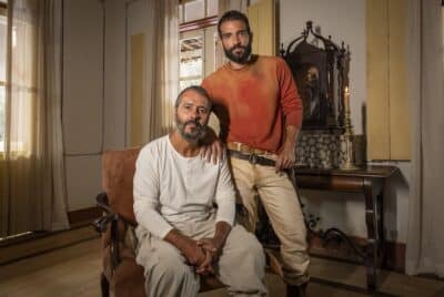 Marcos Palmeira e Humberto Carrão interpretam José Inocêncio no remake de Renascer (Foto: Reprodução / Globo)