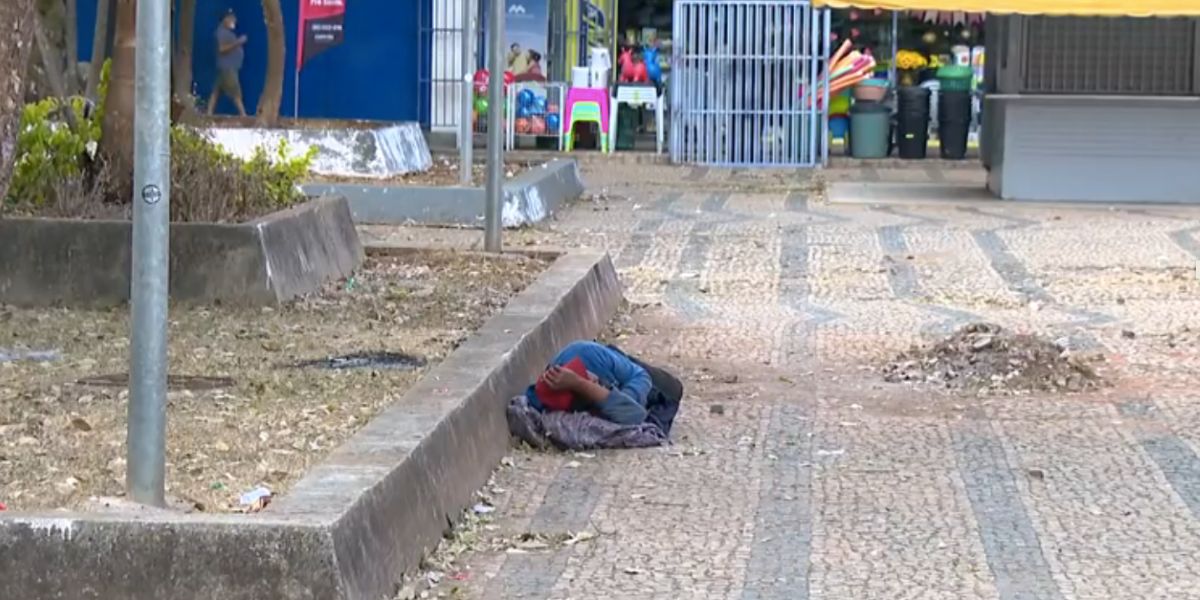 Morador de rua (Foto: Reprodução / Globo)