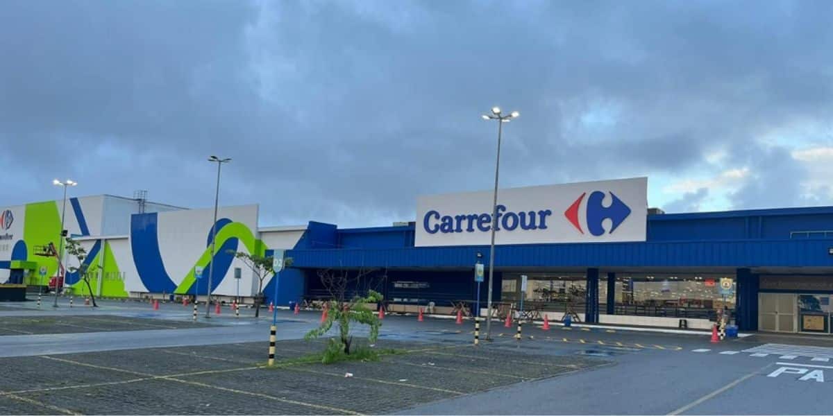 Carrefour está fechando seus hipermercados na Bahia (Reprodução: Internet)