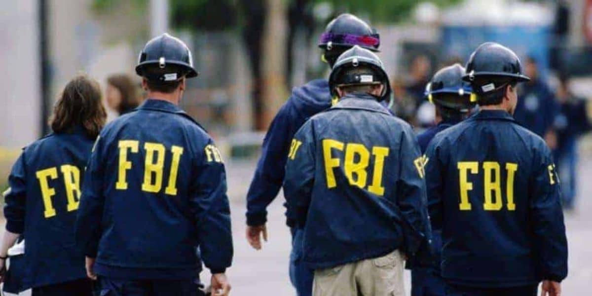 FBI emitiu um alerta sobre todos os riscos (Reprodução: Internet)