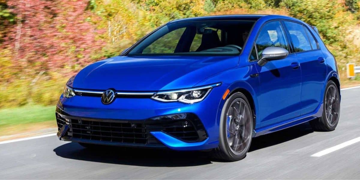 Golf R é o modelo estudado para chegar ao Brasil (Reprodução: Internet)