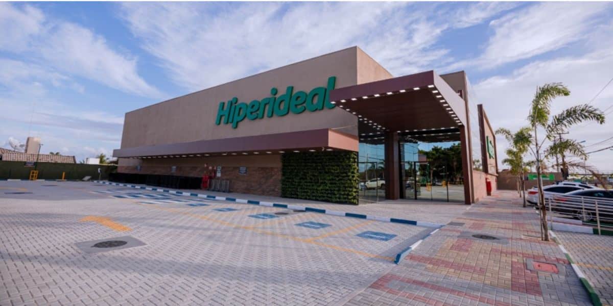 Hiperideal é um dos grandes supermercados na Bahia (Reprodução: Internet)