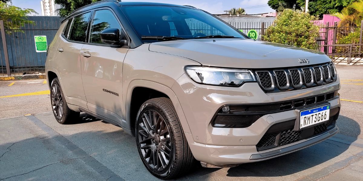 Jeep Compass é um dos modelos queridinhos do Brasil (Reprodução: Internet)