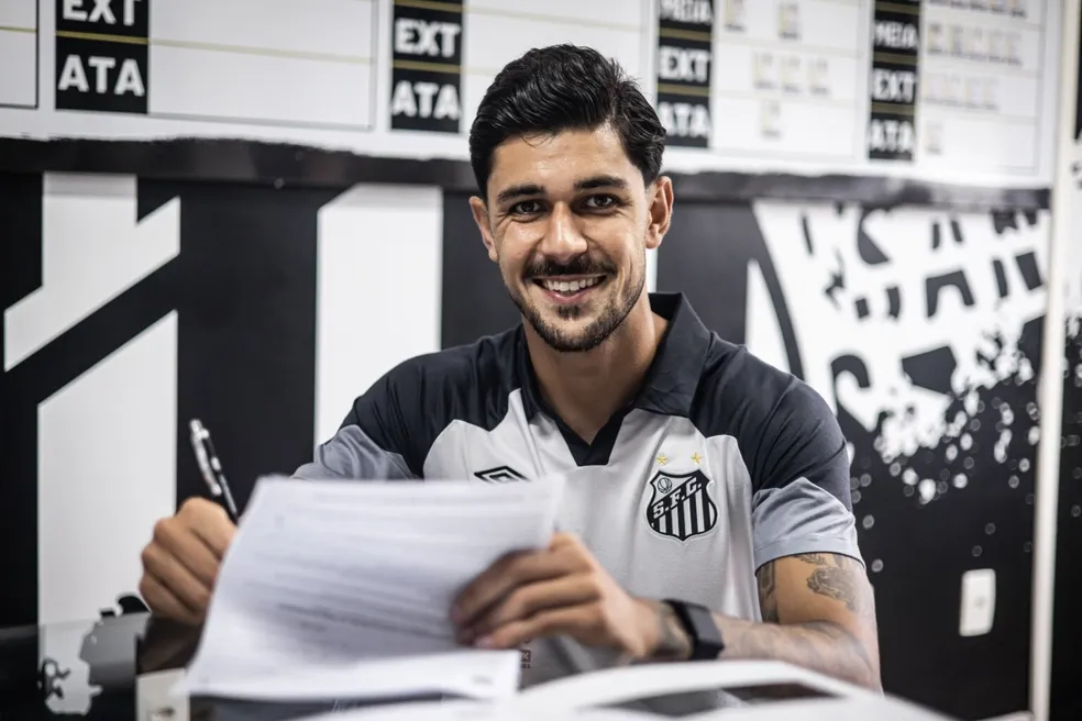 João Basso é um dos interesses do Flamengo (Foto: Reprodução/ Internet)