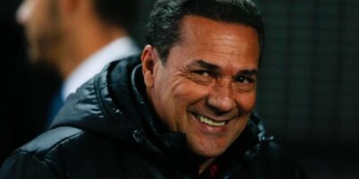 Imagem do post Retorno TRIUNFAL de Luxemburgo ao futebol: Gigante da Libertadores se arma para ter técnico em 2024