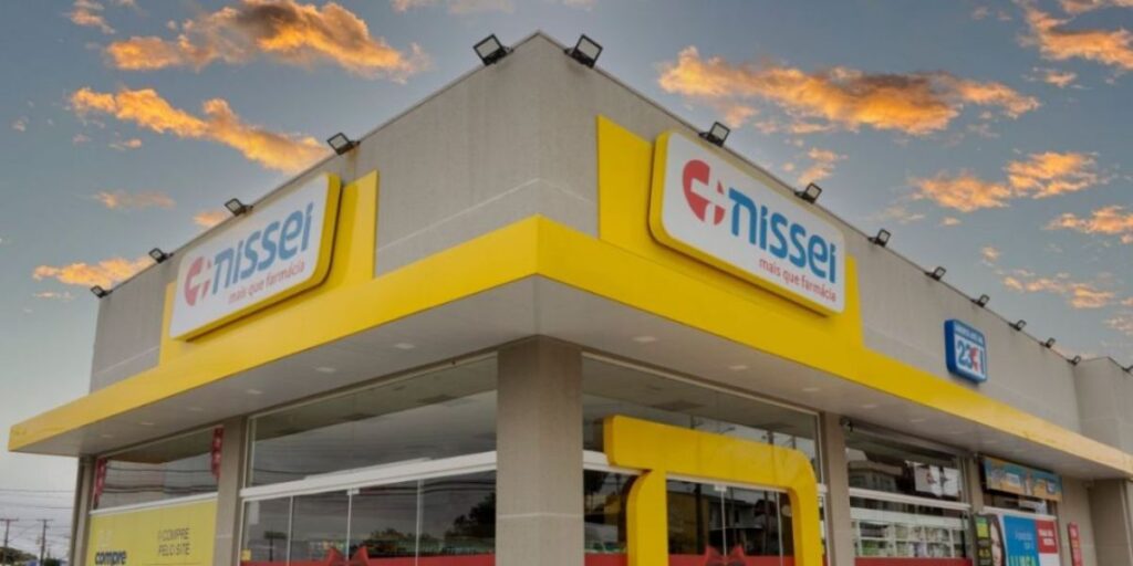 Nissei adquiriu mais de 50 unidades da PoupaFarma (Reprodução: Internet)