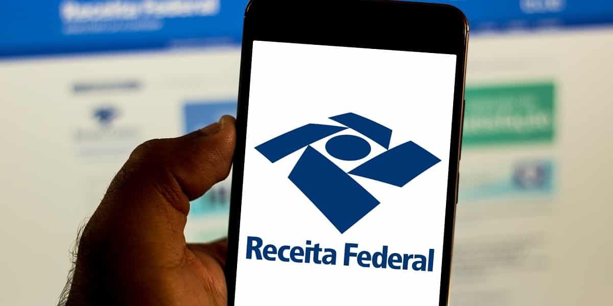 O aplicativo da Receita Federal pode ser utilizado para verificar todas as atualizações (Reprodução: Internet)