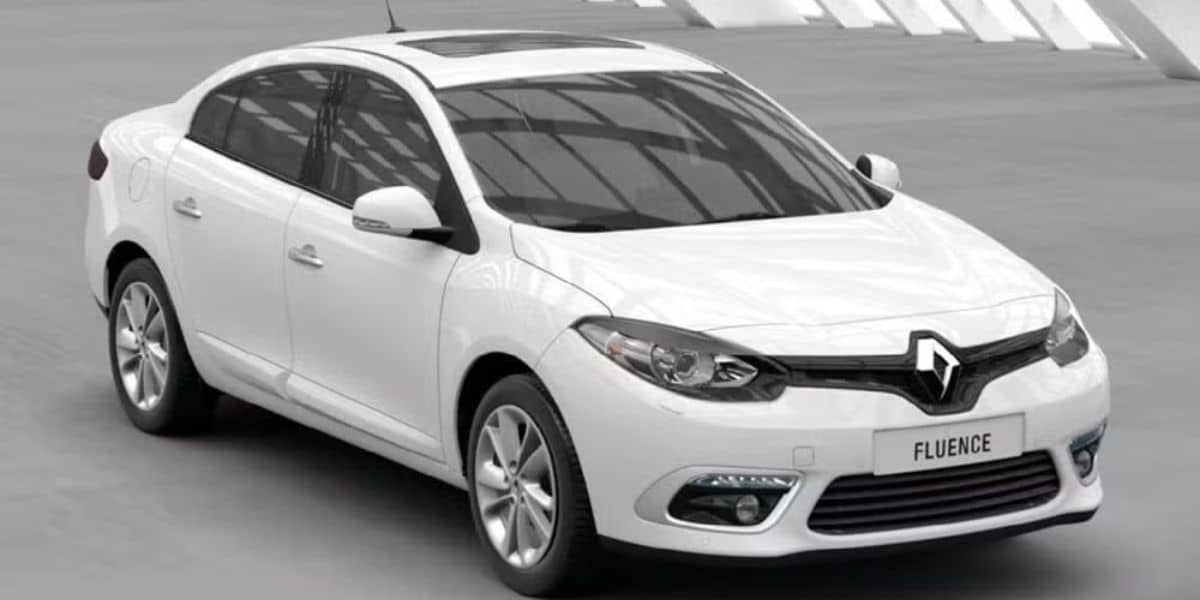 Renault Fluence (Reprodução/Internet)