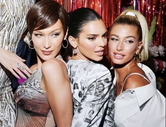 Hailey Bieber, Bella Hadid e Kendall Jenner