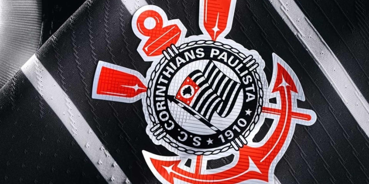 Corinthians fecha reformulação com 3 bombas (Foto: Reprodução/ Internet)