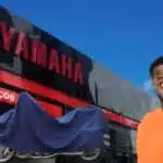 Logo da Yamaha e motos cobertas - Foto Reprodução Internet