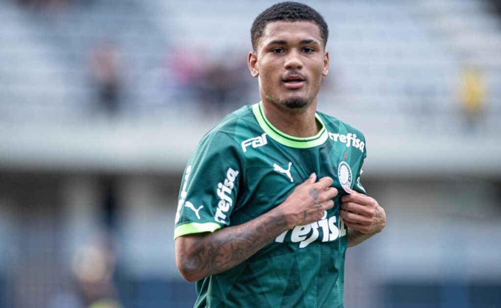 Palmeiras vende Kauan Santos por R$ 10 milhões aos Emirados Árabes