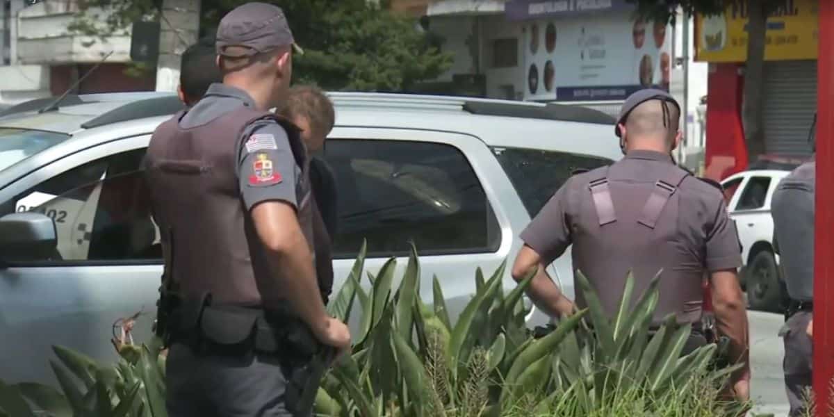 Policiais (Foto: Reprodução / Globo)