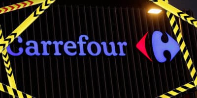 Unidades da Carrefour são fechadas (Foto: Reprodução - Jornal Folha UOL)