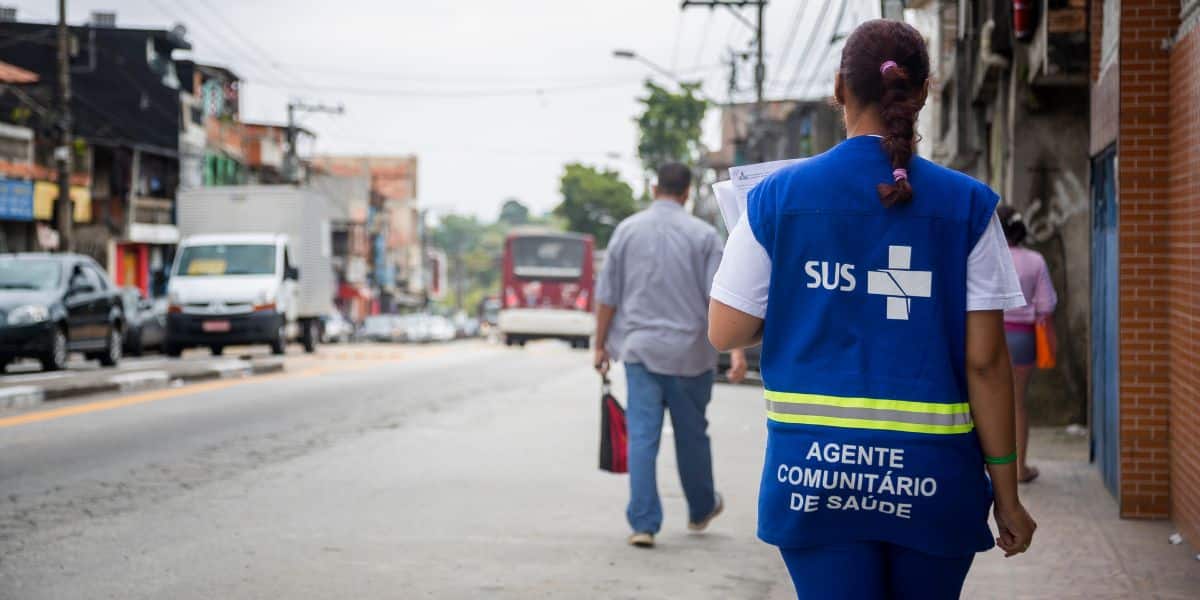 Os agentes da saúde podem ser agraciados com a grana extra (Reprodução: Internet)