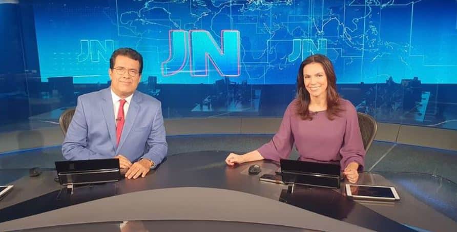 Ana Paula Araújo e André Trigueiro comandaram o Jornal Nacional (Foto: Reprodução/ Internet)