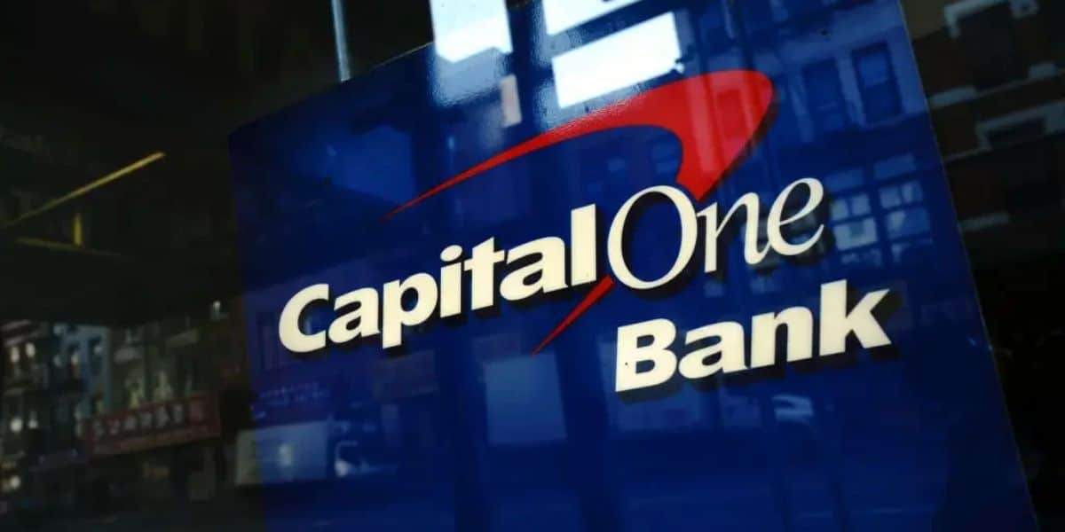 Capital One comprou a concorrente por 35 bilhões (Reprodução: Internet)