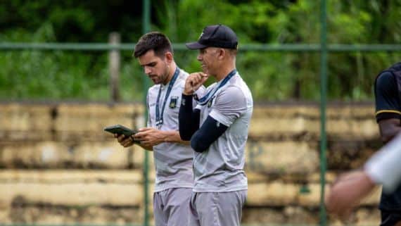 Felipe Maestro do Volta Redonda foi demitido (Foto: Divulgação)