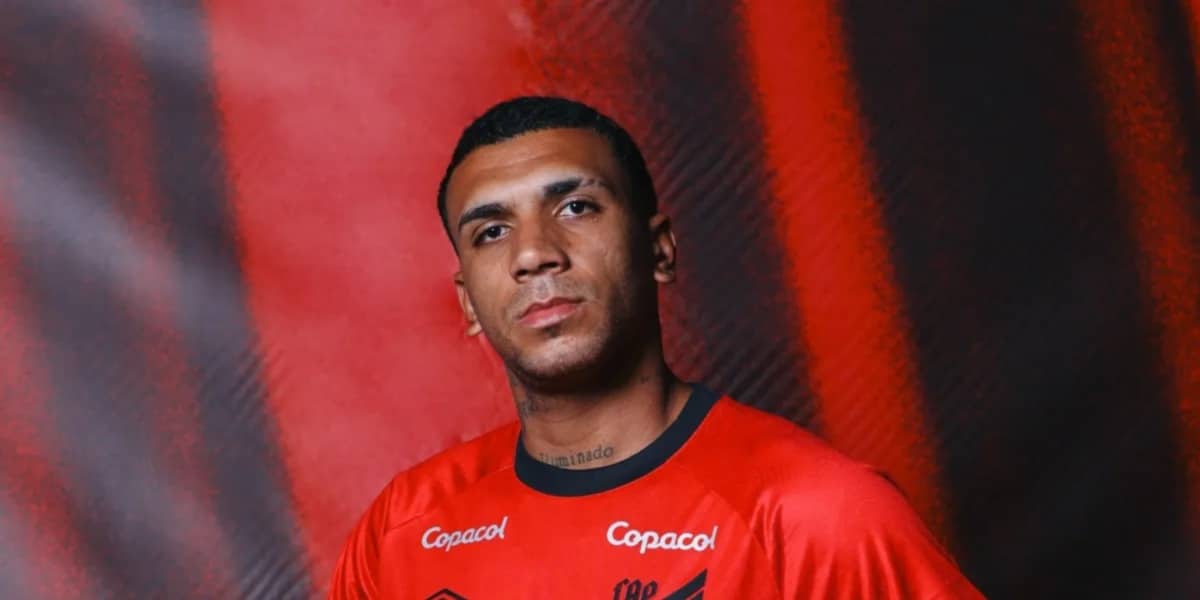 Petterson do Flamengo fechou acordo por empréstimo com o Athletico-PR - (Foto: Reprodução / Internet)
