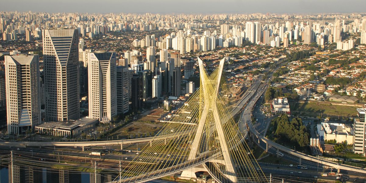 São Paulo tem mais de 12 milhões de habitantes (Reprodução: Internet)